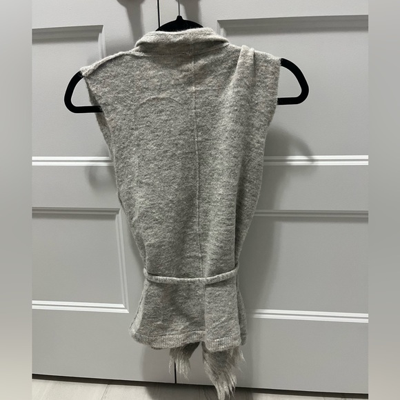 Wilfred Free Wool Alpaca Fei Fei Vest Size XXS - Picture 9 of 10